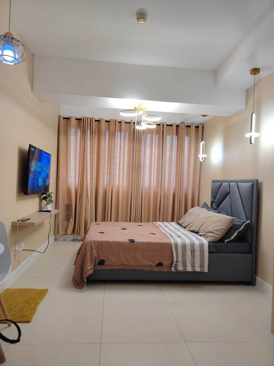 FOR RENT: ₱16,000/month - Inclusive association dues - photo 1