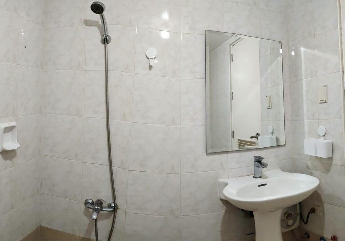 1Br Oriental Garden near Makati Med for rent lease - photo 4