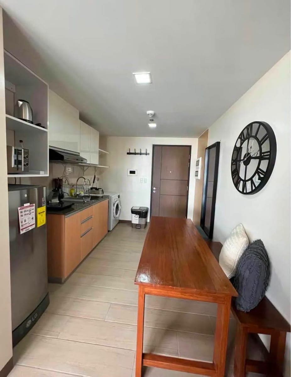 For Rent Fully-furnished Studio Unit in Makati, San Antonio Residences - photo 2