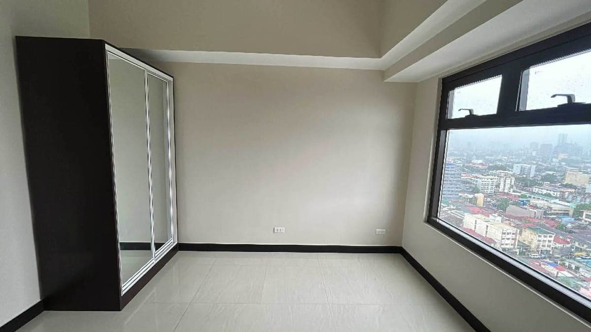 AURORA ESCALADES CUBAO FOR RENT 📌 READ DETAILS ⬇️ ⬇️16k - photo 3