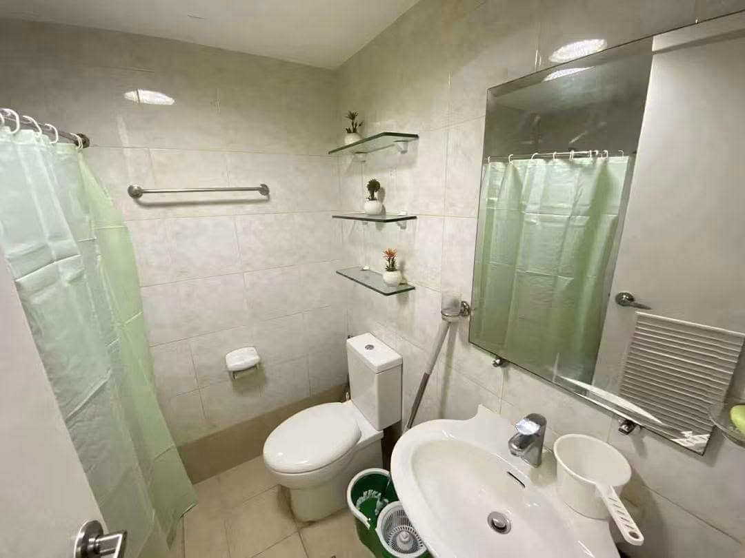 For Rent in Oriental Garden Makati - photo 1