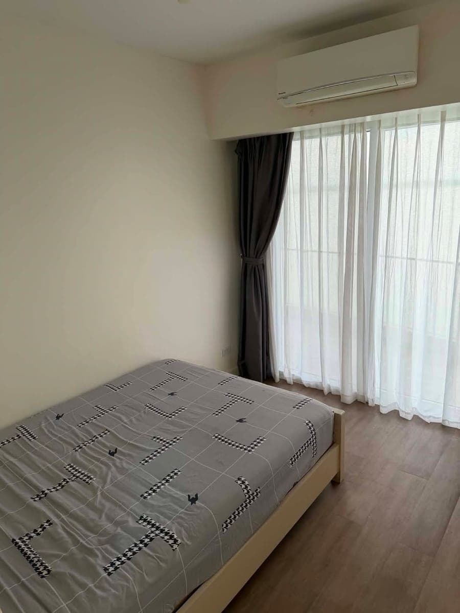 For Rent: Oak Harbor Residences (Parañaque) - photo 4