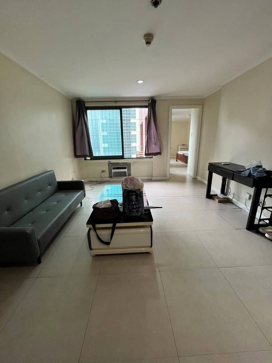 FOR RENT‼️ West of Ayala 1BR - photo 1