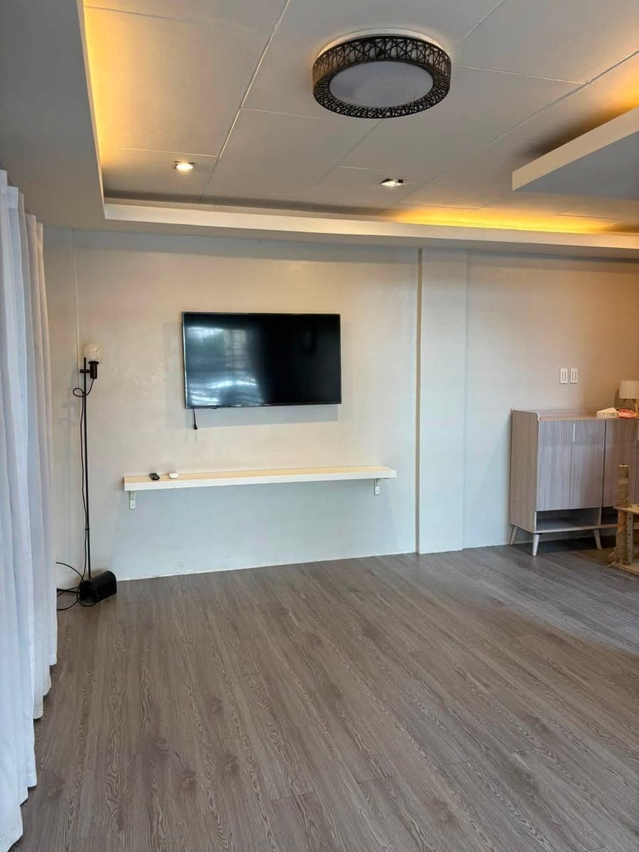 Unit For Rent - photo 3
