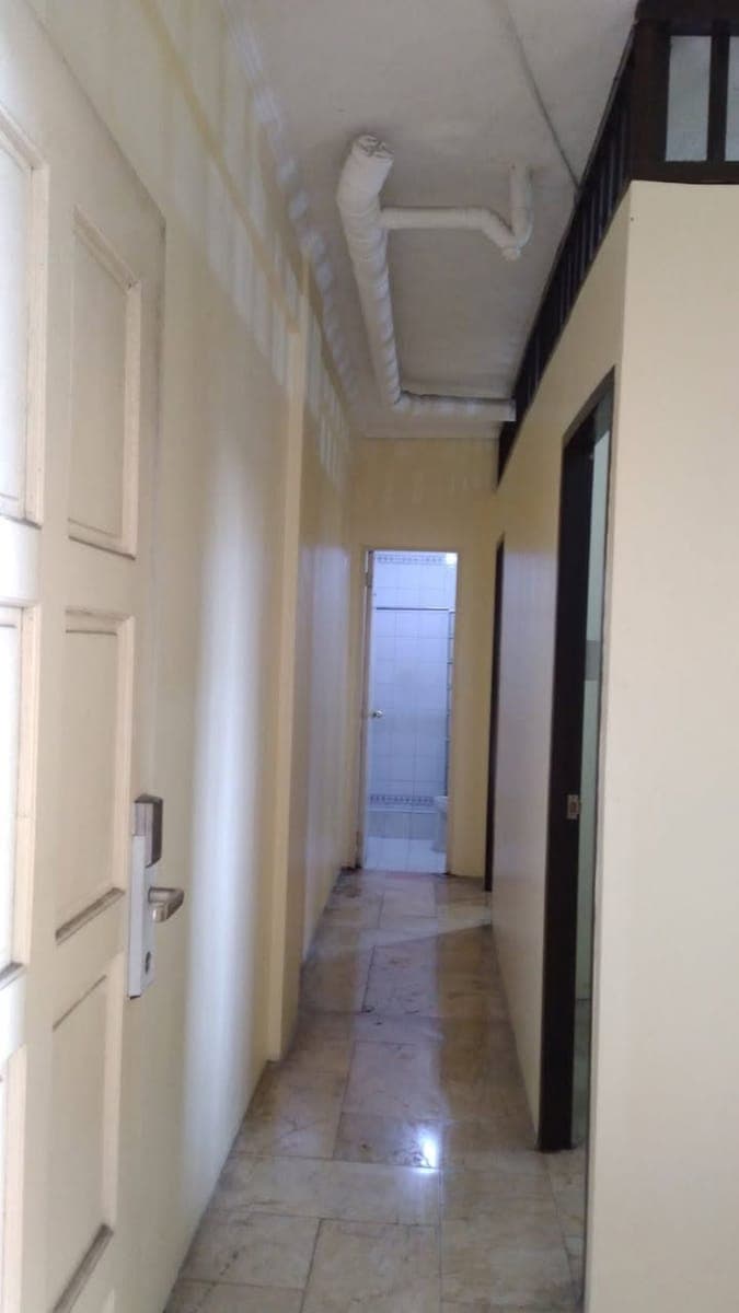 Location: 1091 Rodriguez Avenue Bangkal Makati. - photo 1