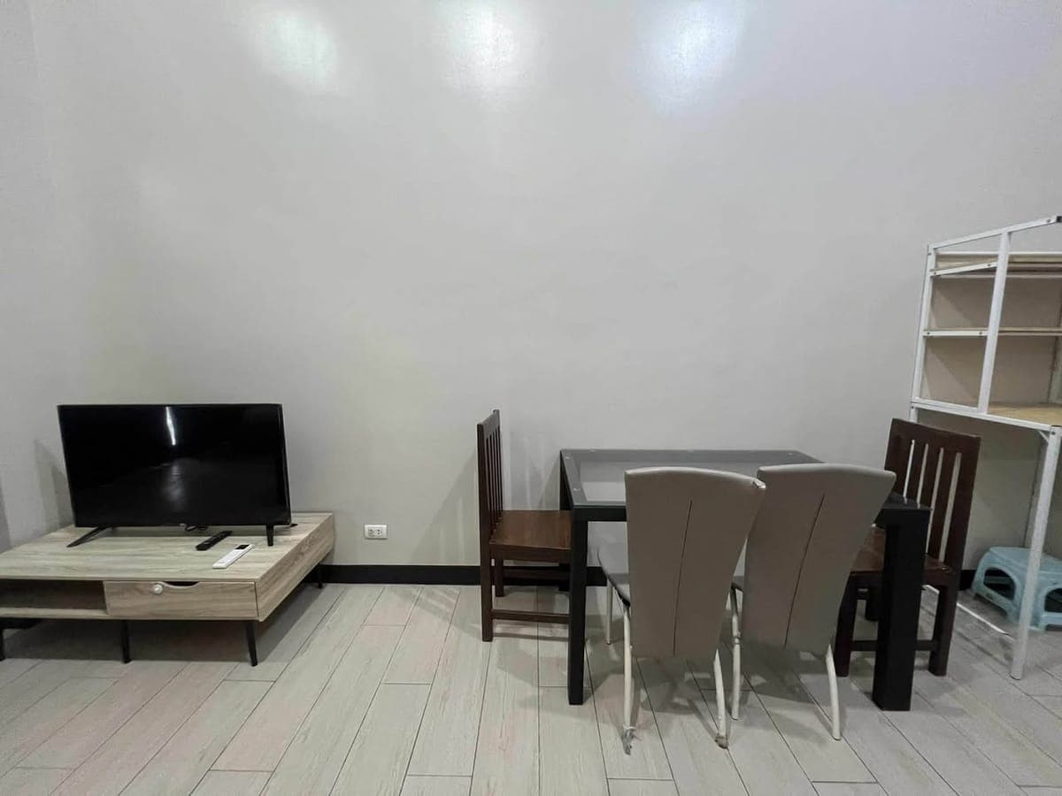 FOR RENT | Greenbelt Hamilton, Makati - photo 5