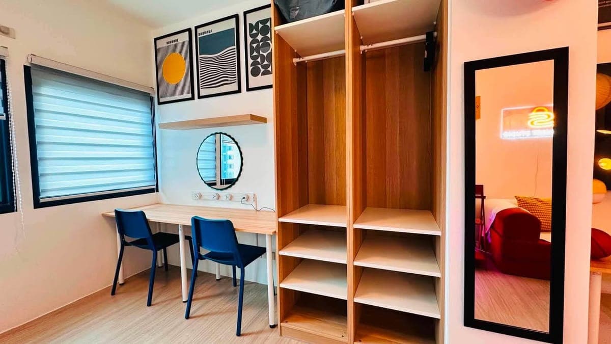 For short- and long-term lease: Fully furnished 1 bedroom in Studio A in Katipunan. With full, taste... - photo 4