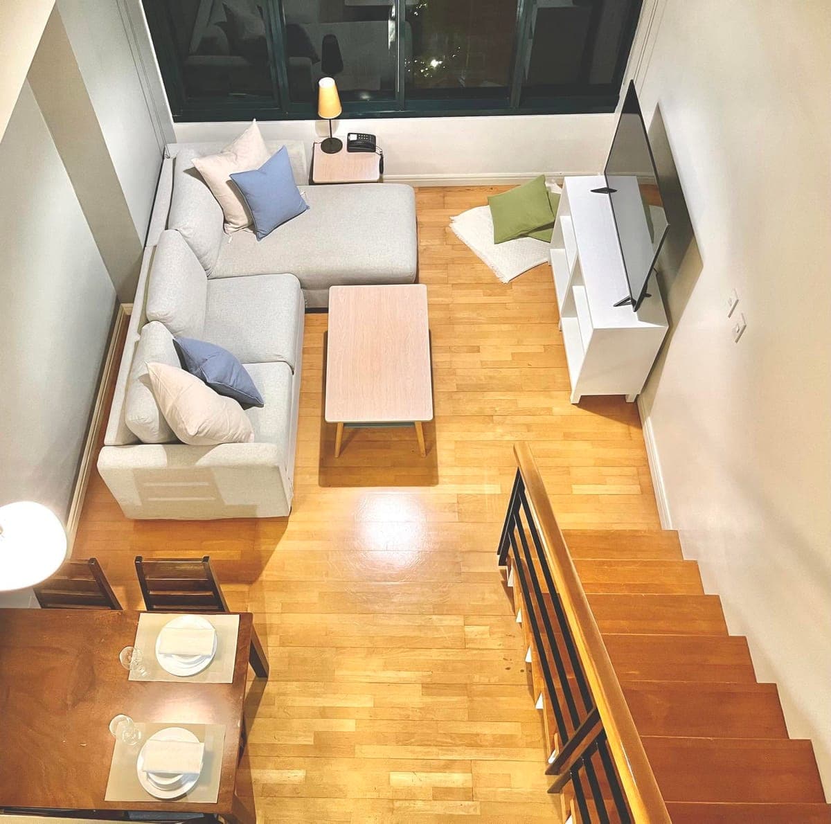 FOR LEASE: - photo 3