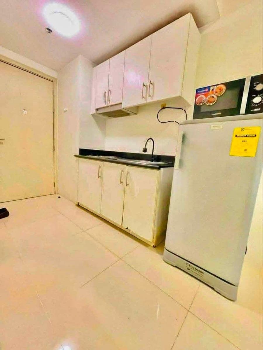 20K MONTHLY‼️1-BEDROOM WITH BALCONY AT JAZZ RESIDENCES, MAKATI CITY - photo 4
