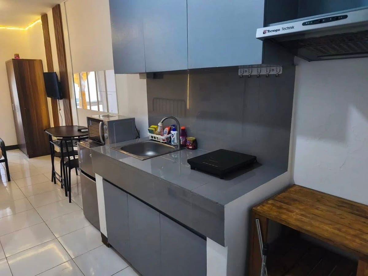 FOR RENT: - photo 1
