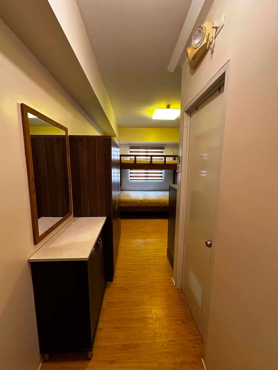 For Rent Studio Unit ( 18.6 sq.meters ) - photo 1