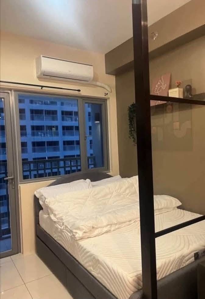 FOR RENT: ₱22,000 inclusive assoc dues - photo 5