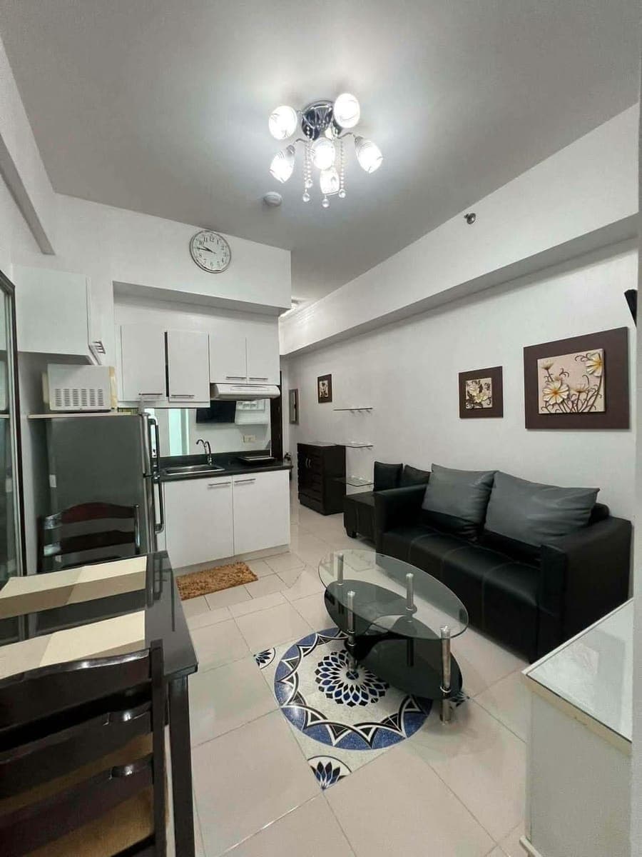 For Rent in Oriental Garden Makati - photo 1