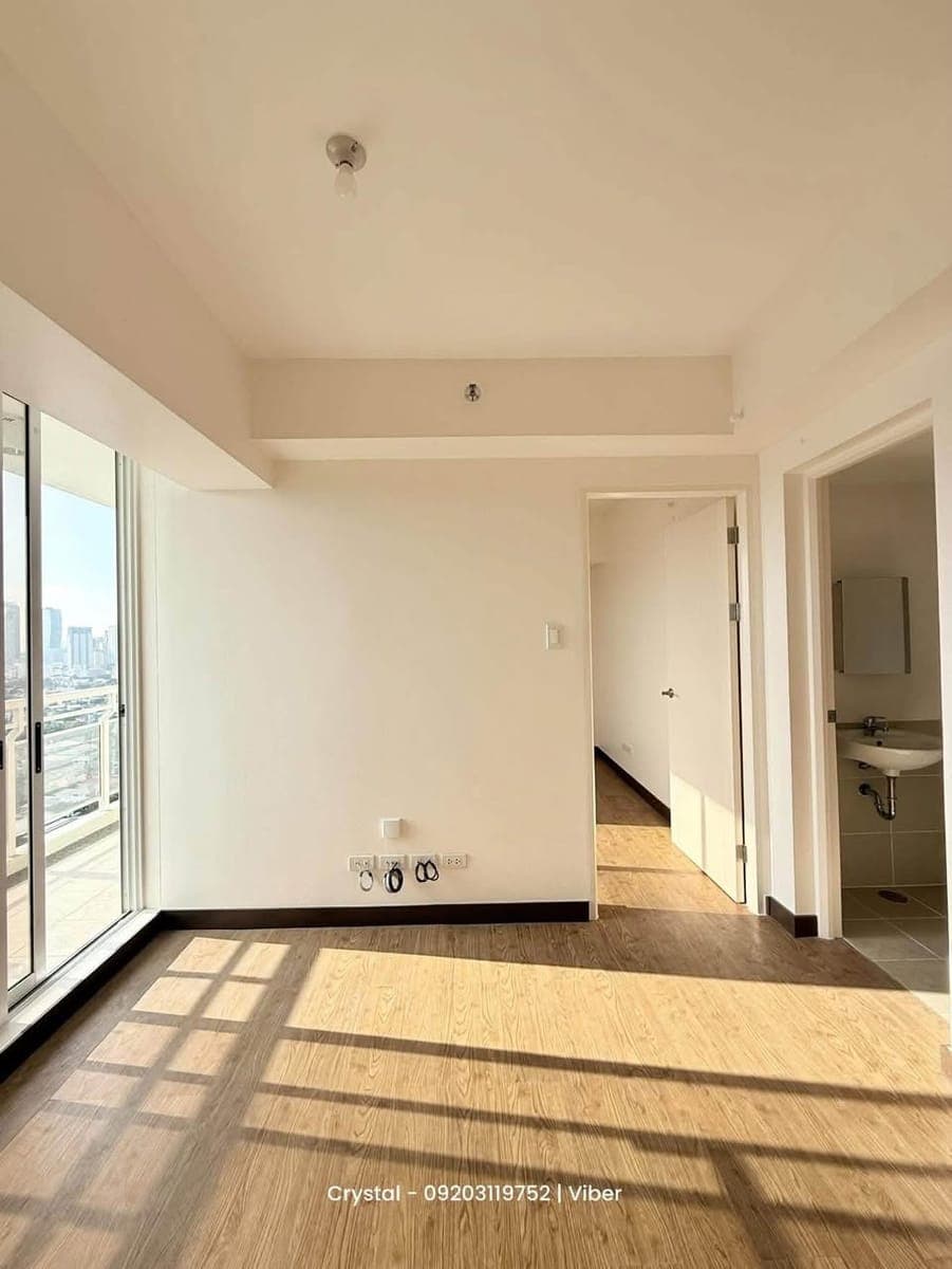 1 𝗕𝗘𝗗𝗥𝗢𝗢𝗠 | 41 SQM | CONDO NEAR BGC | FREE SITE VIEWING WITH ACTUAL UNIT ‼️ - photo 5