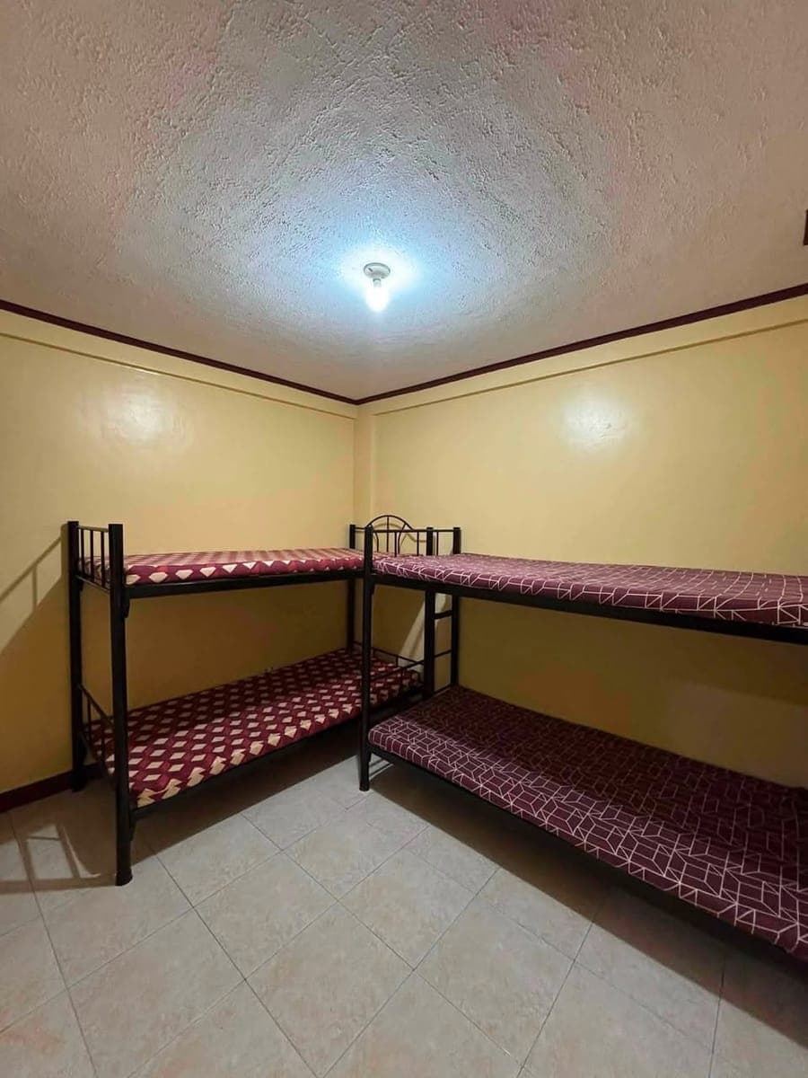 🔥 BEDSPACE ALERT — WALKING DISTANCE TO BGC! 🔥 - photo 2