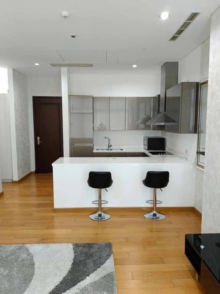 📍 CONDO UNIT FOR LEASE - photo 5
