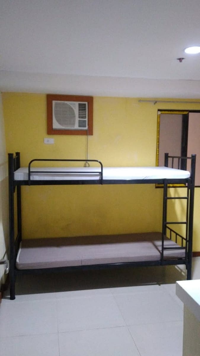 ROOM FOR RENT - photo 1