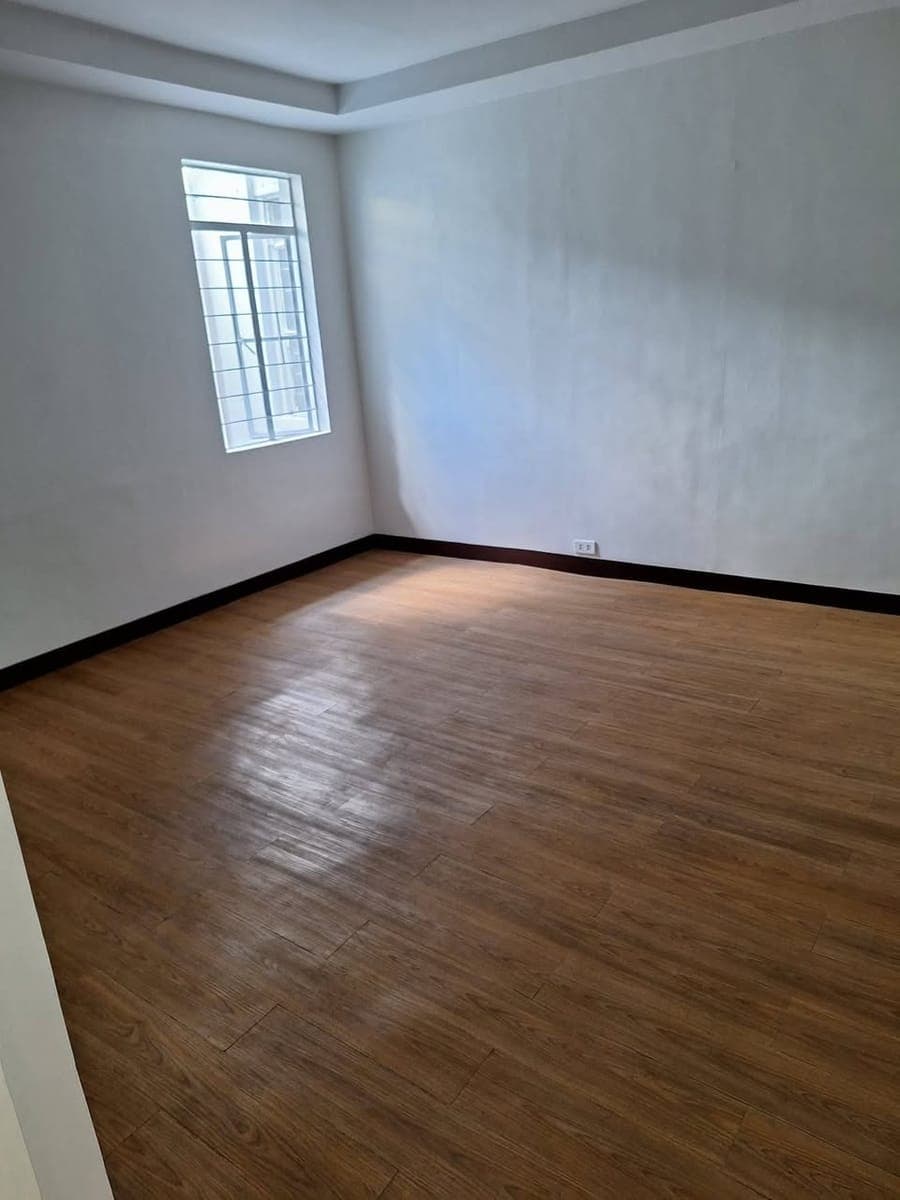 Two bedroom apartment for rent in Sanville subd., Culiat, Quezon city. - photo 5