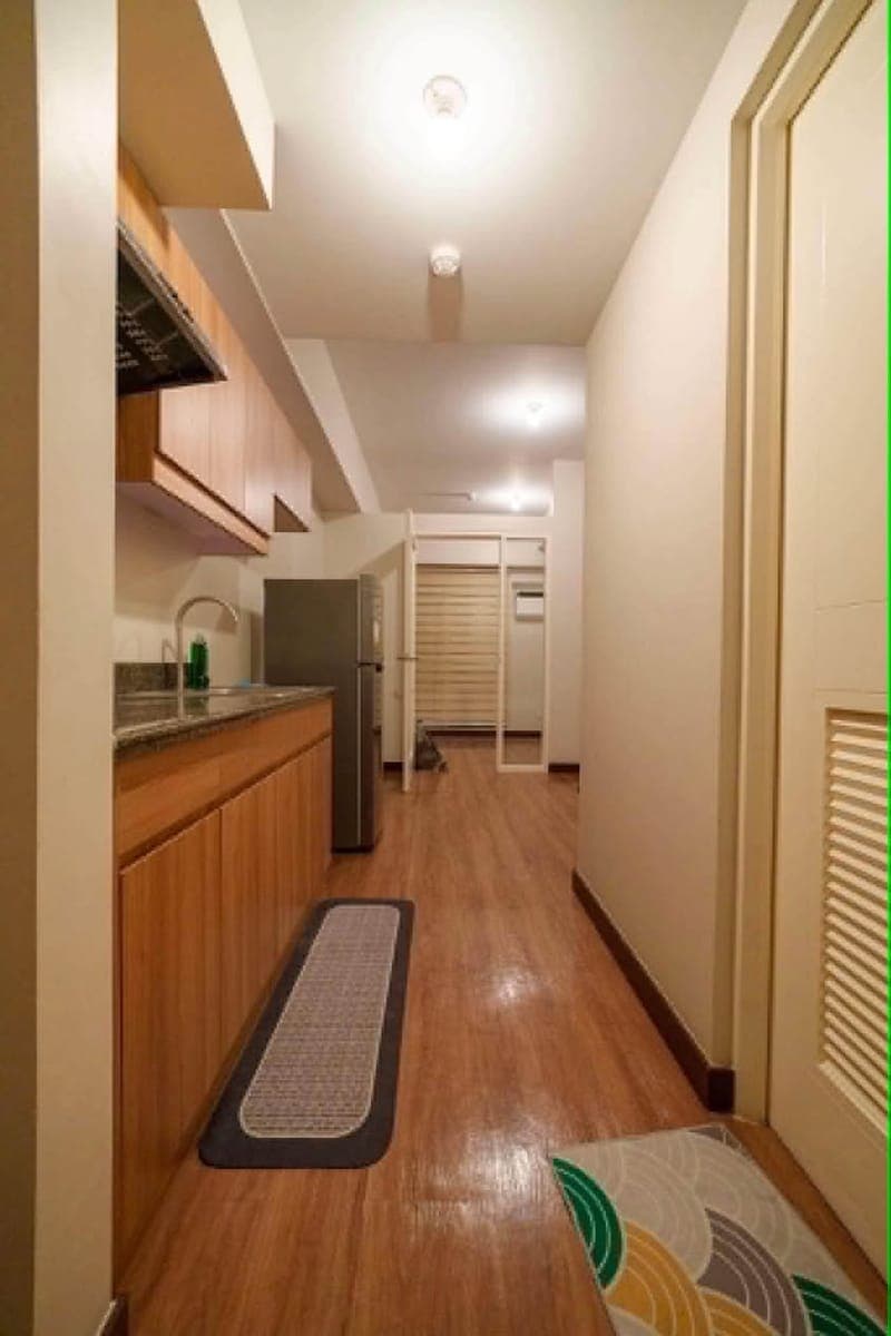 1BR near Fisher Mall Quezon Avenue, Semi Furnished - photo 1