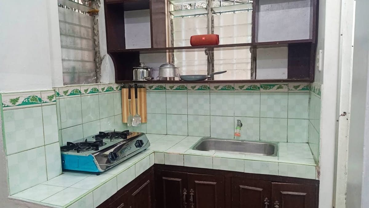 📣FEMALE BEDSPACE AVAILABLE - photo 3