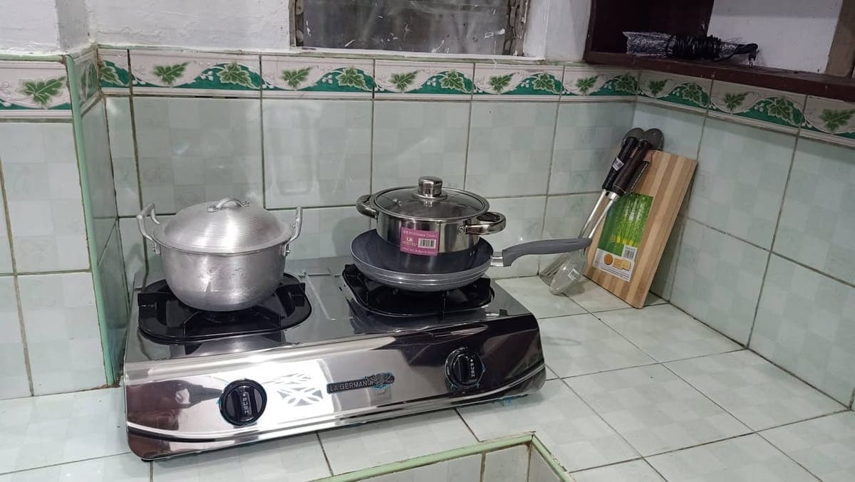 📣FEMALE BEDSPACE AVAILABLE - photo 4