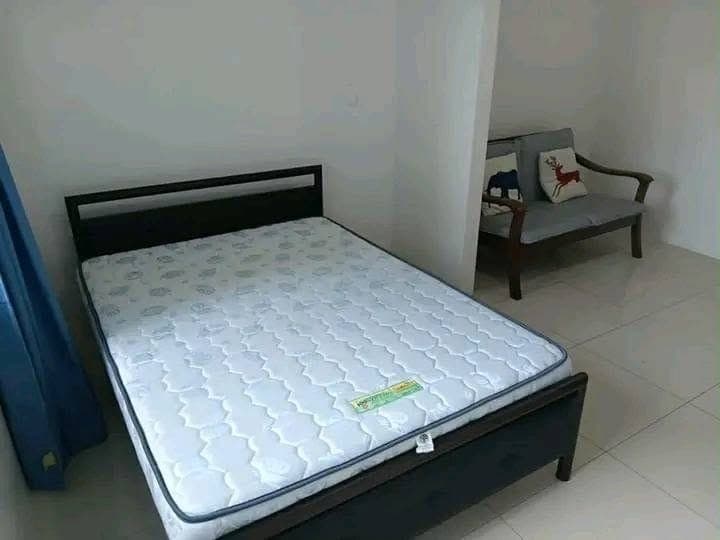 25K FOR RENT IN 100 WEST MAKATI‼️ - photo 1
