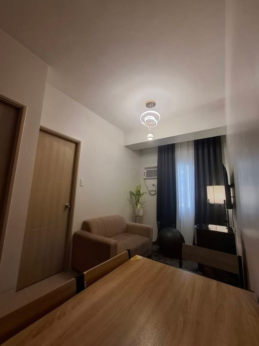 18k lang 2BR Fully Furnished na condo na inclusive na ang condo dues (electricity and water excluded) - photo 5
