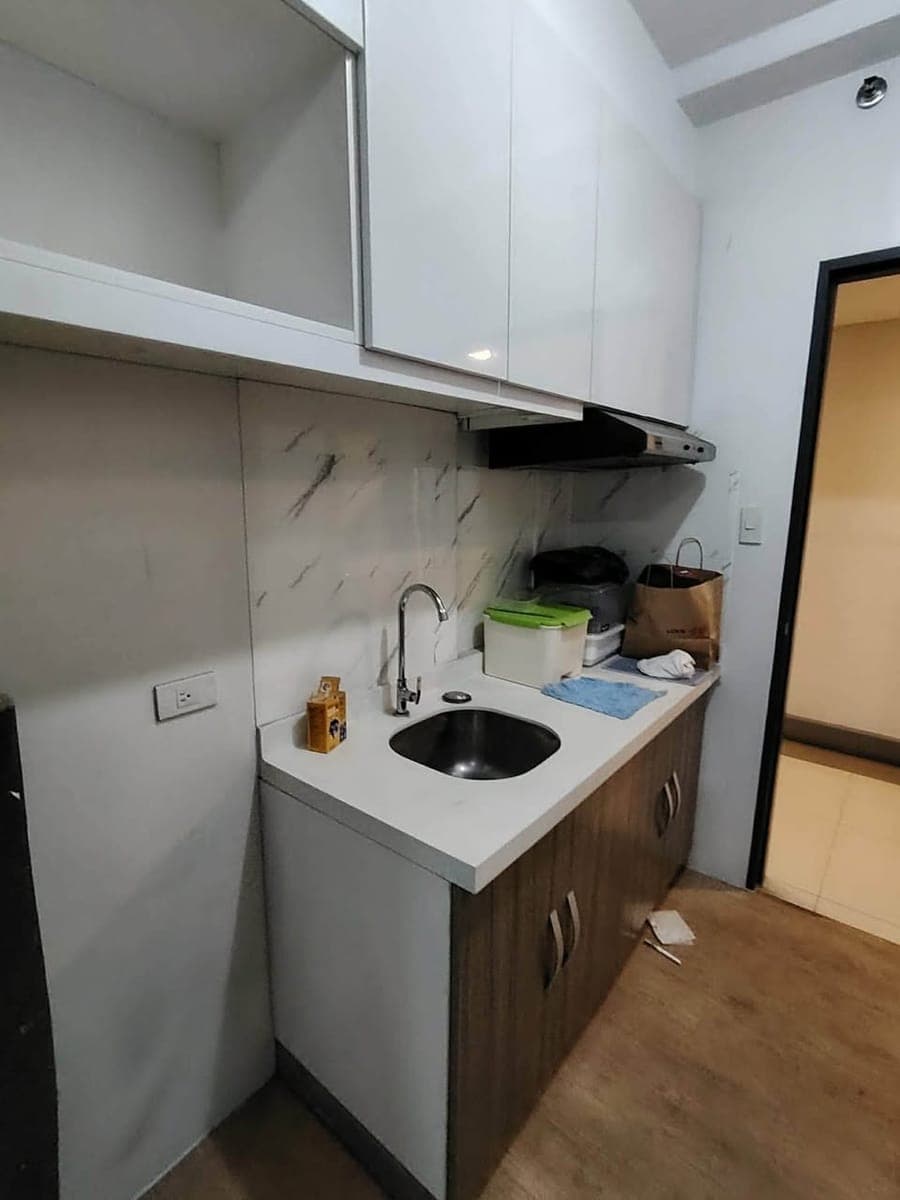 FOR RENT STUDIO A KATIPUNAN - photo 4