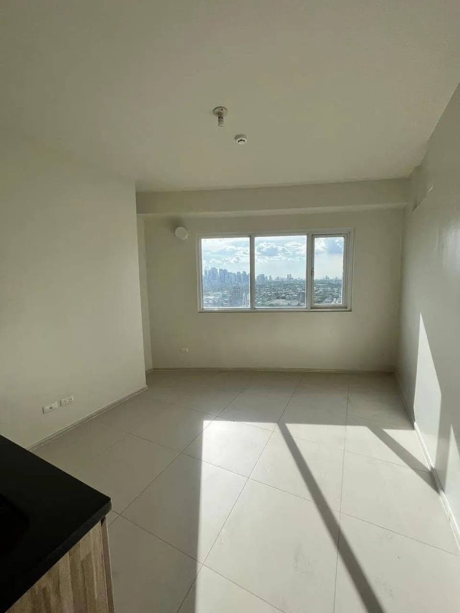 FOR LEASE! - photo 3