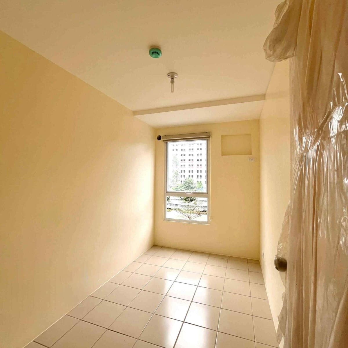 nag hahanap kaba ng condo . located urban deca ortigas extension - photo 3