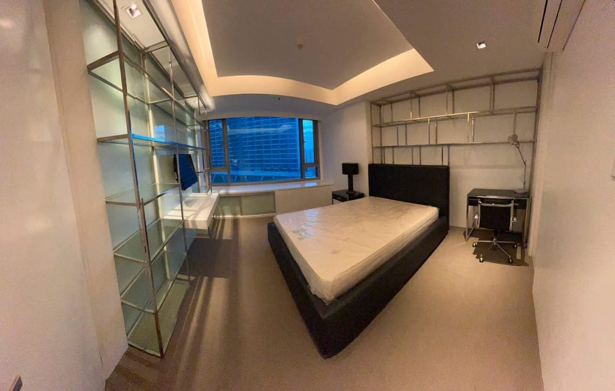 # **FOR LONG TERM - The Alphaland Makati Place** - photo 1