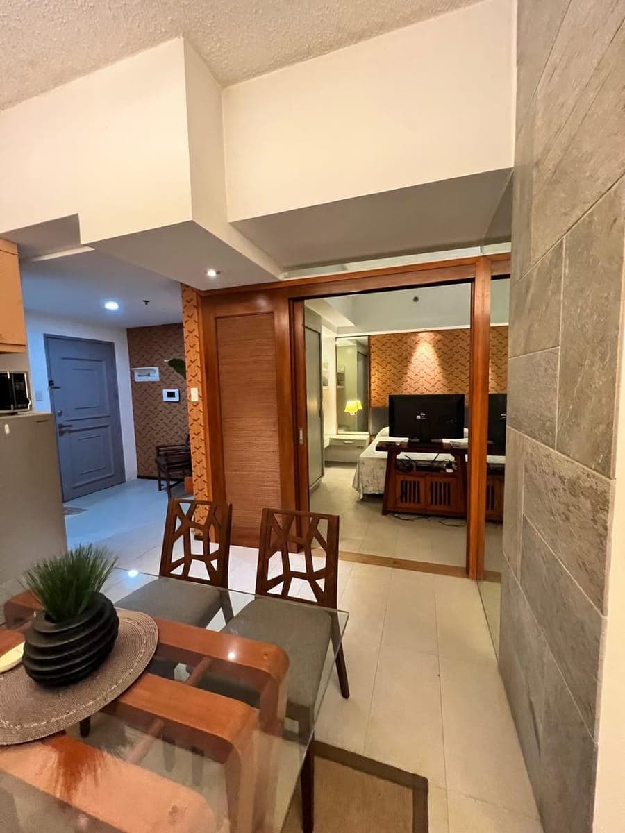 FOR LEASE | 1BR - BSA Twin Tower (Tower B) - photo 4