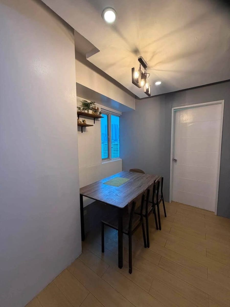 Spacious (40sqm) 1-Bedroom & Corner unit FOR RENT - photo 3