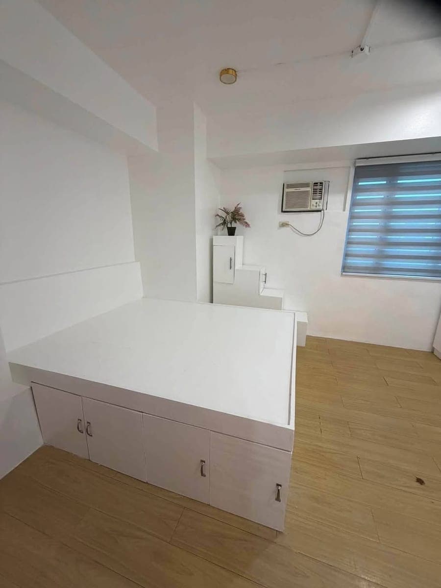 Spacious (40sqm) 1-Bedroom & Corner unit FOR RENT - photo 5