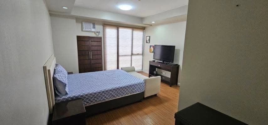 ## FOR RENT: Grand Soho Makati - photo 1