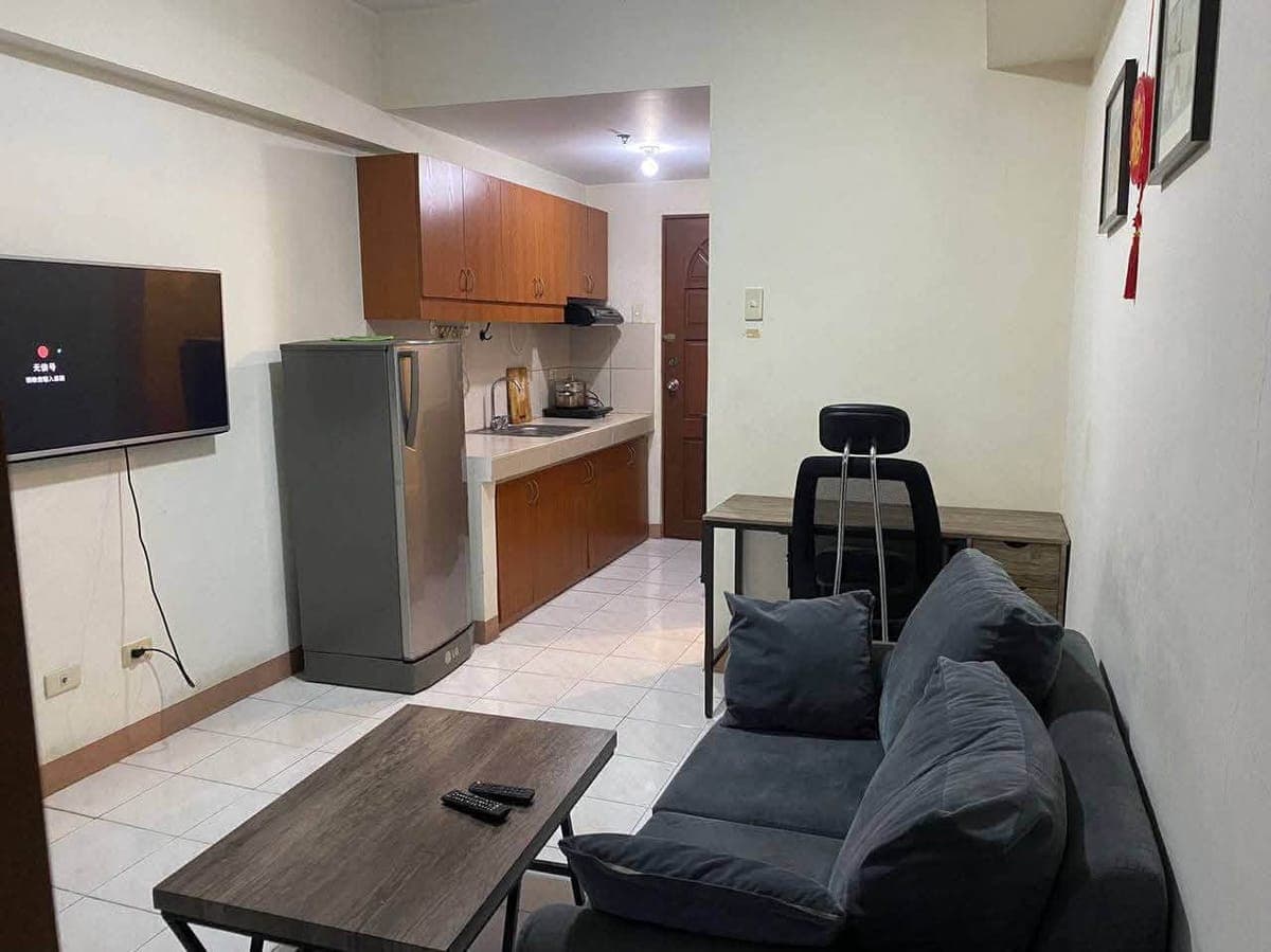 Affordable 1BR with balcony, Pet Friendly for only 💰18K monthly asso dues included 💰 in Makati Exe... - photo 2
