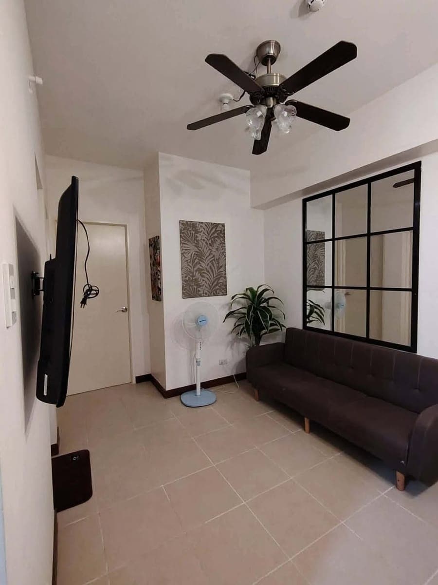 AVAILABLE FOR LEASE - photo 2