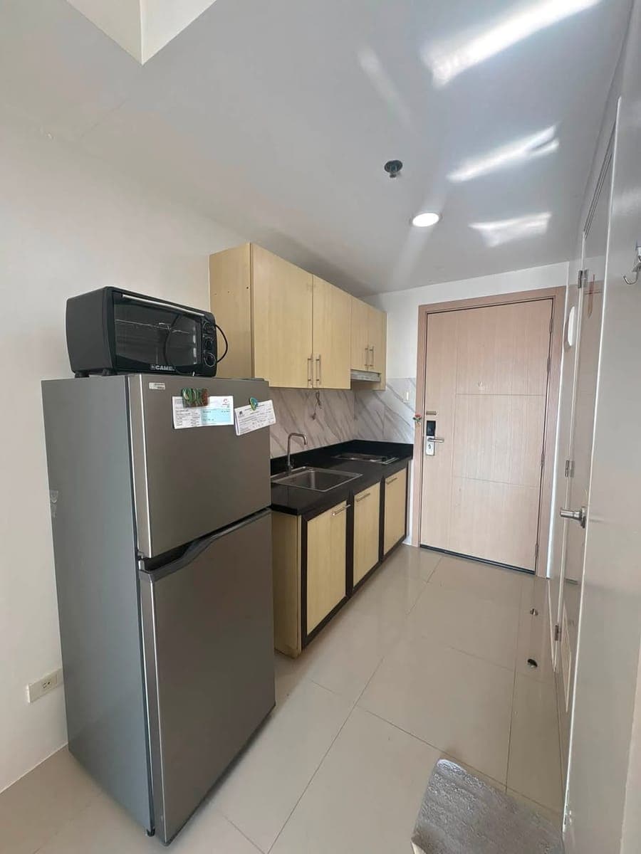 FOR LEASE GRASS RESIDENCES BESIDES SM NORTH EDSA - photo 3
