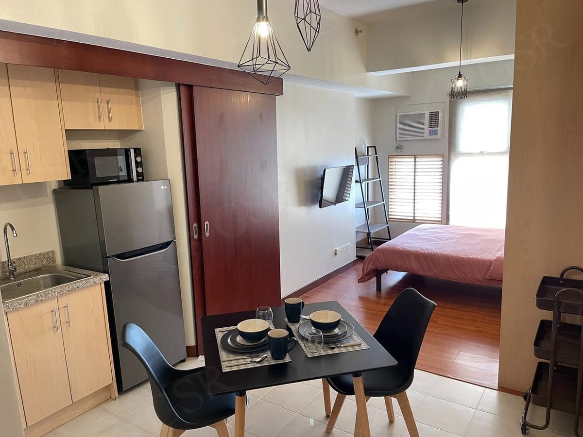 **Fully Furnished Studio Unit For Lease at Paseo De Roces ** - photo 1