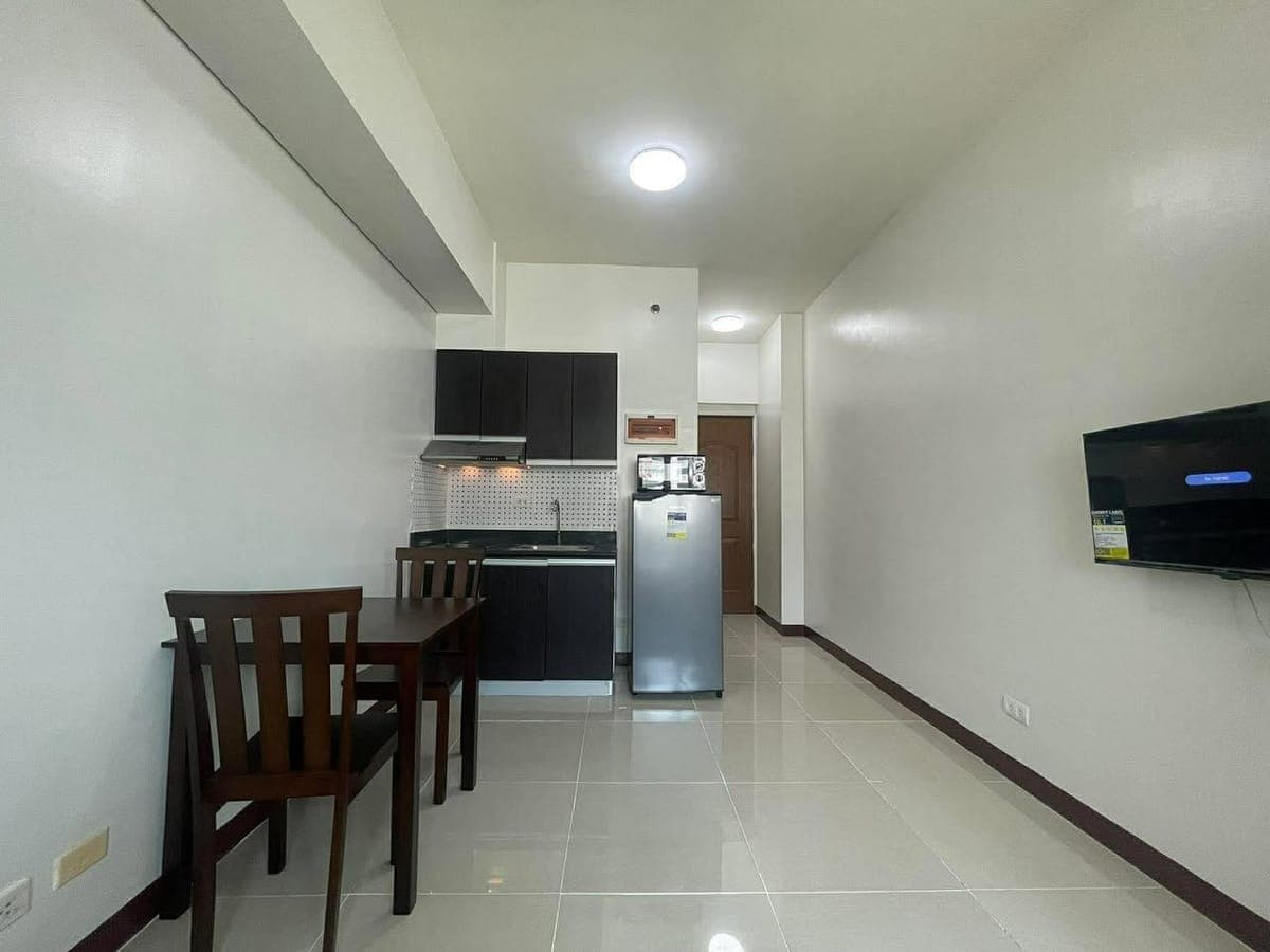 🏢**Newly-restored Studio for RENT** - photo 3