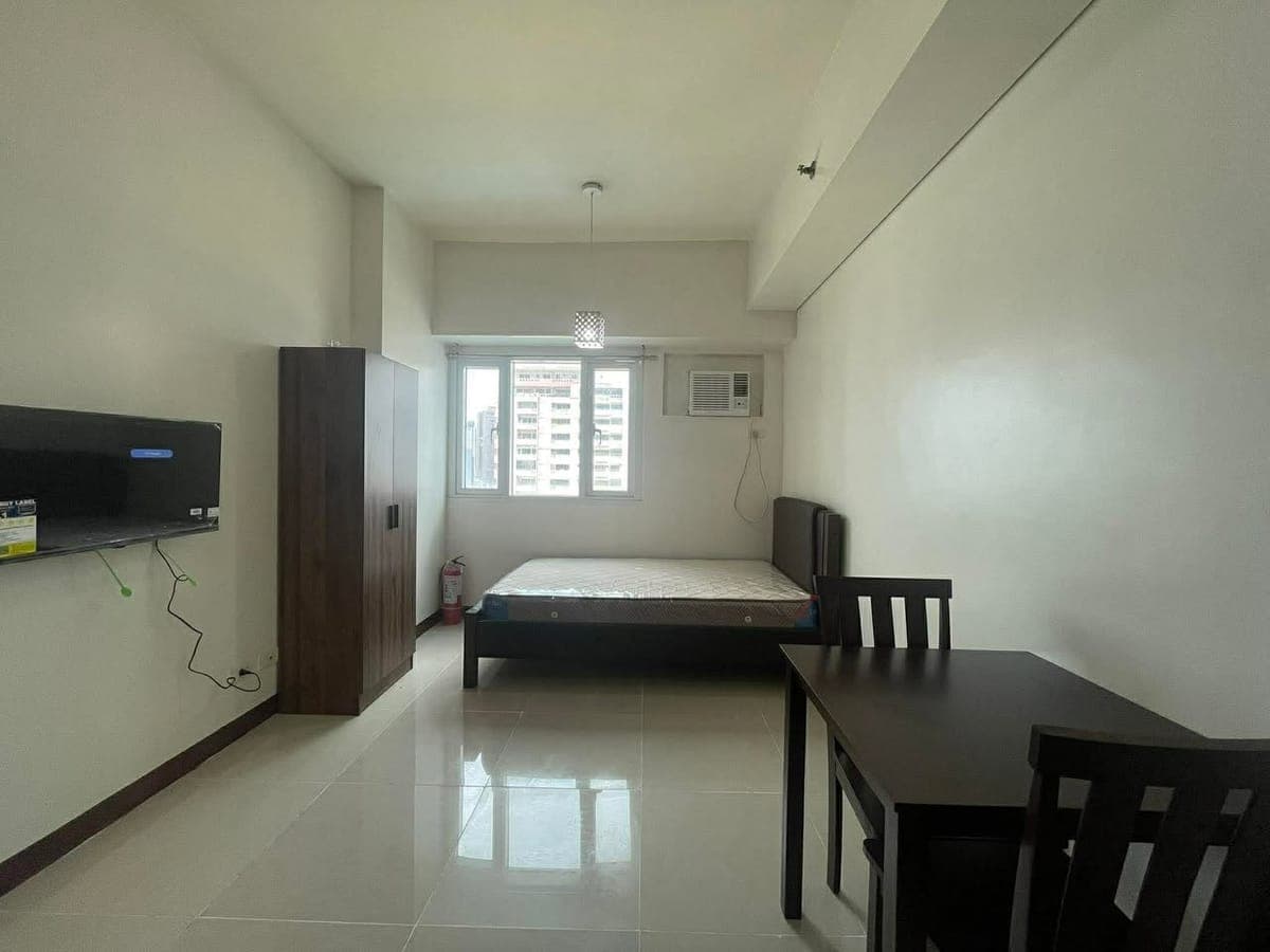 🏢**Newly-restored Studio for RENT** - photo 5