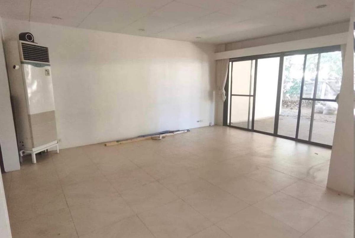 For Rent 4Br House in Magallanes Village Makati (ER2201) - photo 2