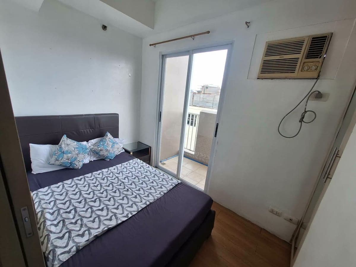 Trevi Tower Makati Condo Rent - photo 1