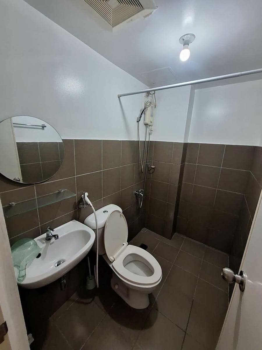 Trevi Tower Makati Condo Rent - photo 5
