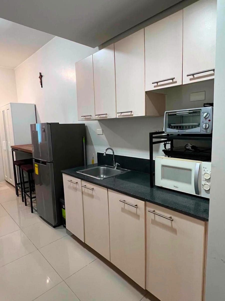 🏡RUSH  !  Studio Unit Fully Furnished - photo 2