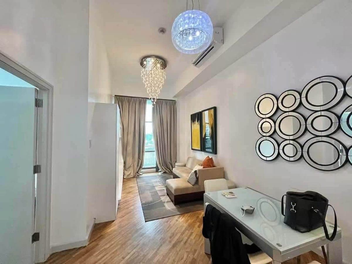 For Lease – Joya South Tower, Rockwell, Makati City - photo 3