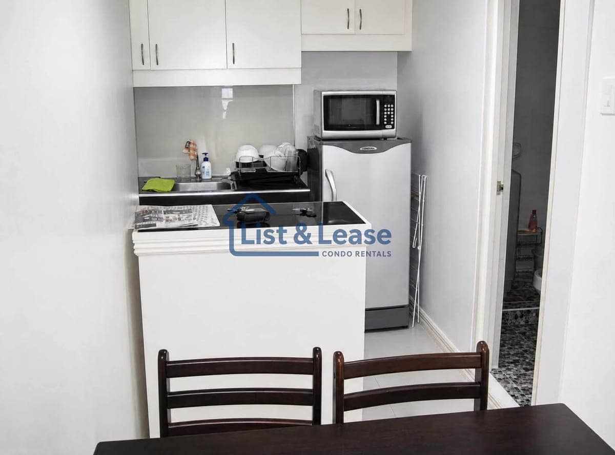 ✨ 𝑭𝑶𝑹 𝑹𝑬𝑵𝑻: 2 BEDROOM with BALCONY in MAKATI✨ - photo 3