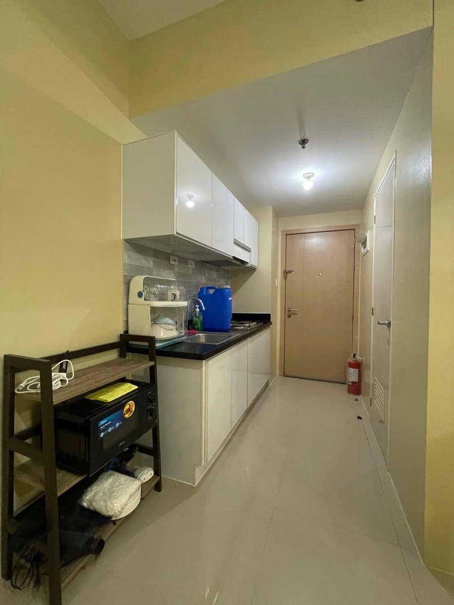 2 BEDROOM CONDO FOR RENT - FULLY FURNISHED - photo 4