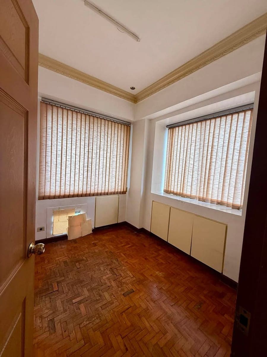 3 bedroom, 3 bath condo, 111 sq/m with parking slot. Open for rent or for sale - photo 2