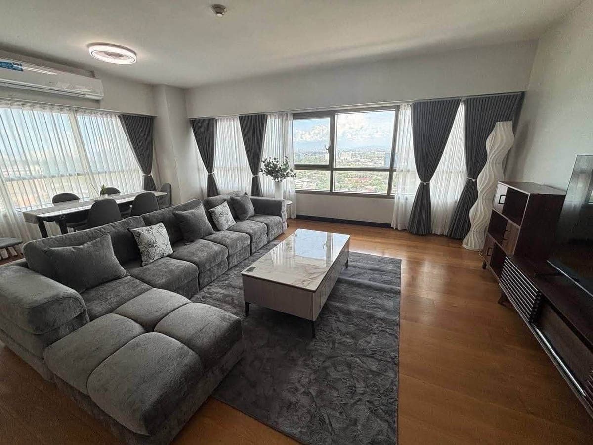 📣TRAG - The Residences at Greenbelt 3 Bedroom for Lease and Sale‼️ - photo 1